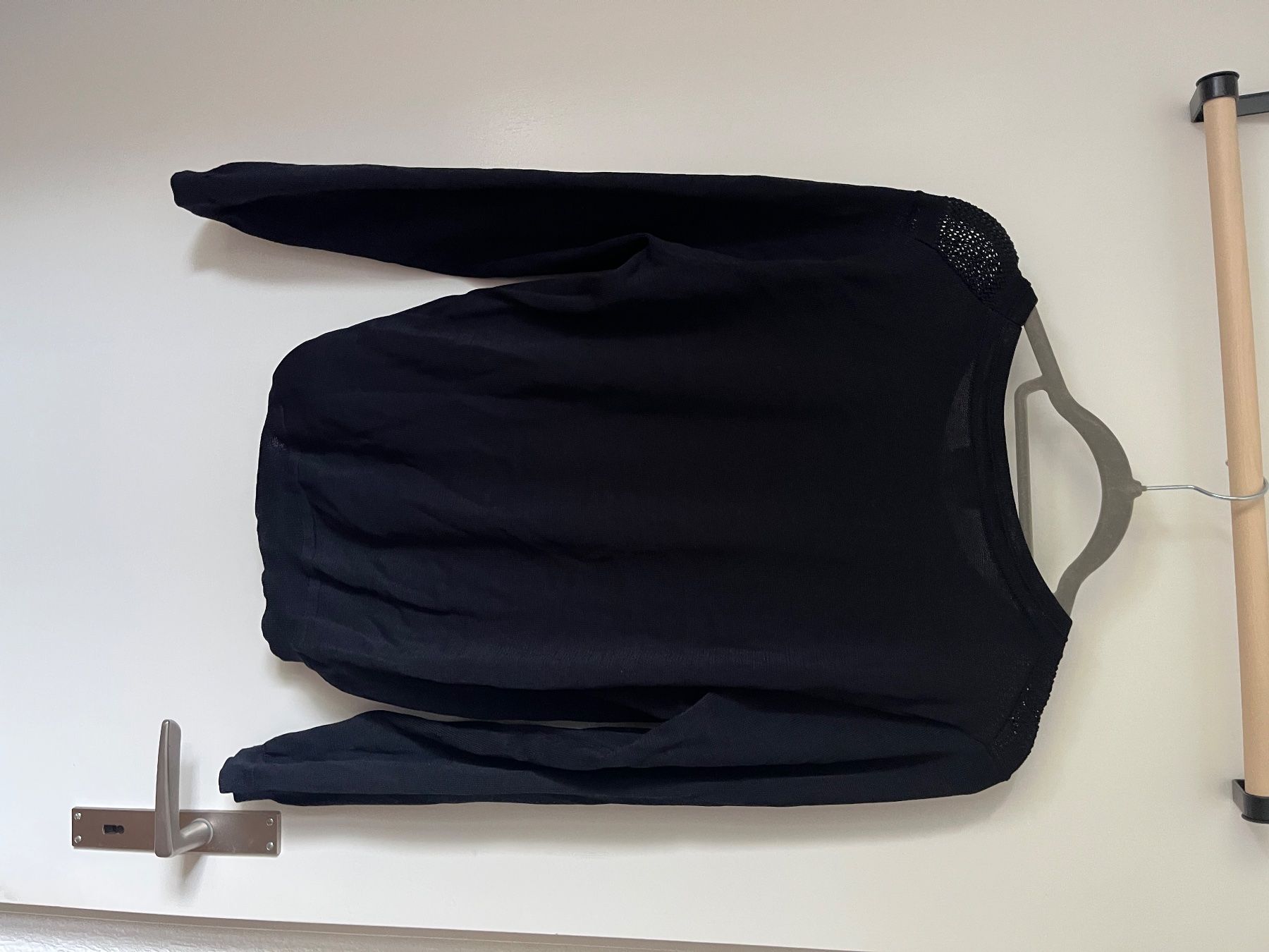 Claudie Pierlot Maglioni & Felpe: Claudie pierlot pull dunkelblau – Usato da Baar venduto da DealDiHei 3