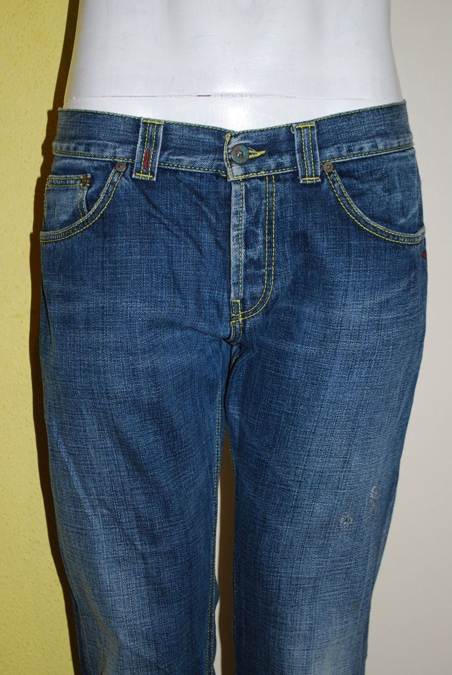 Dondup Jeans: DONDUP Jeans STAN DART taille / Grosse W33 – Gebraucht aus Cossonay-ville von Super-Price-Quality 1