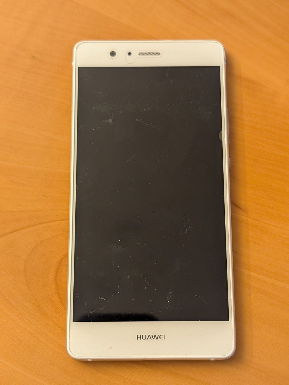 Huawei Telefoni cellulari / Smartphones: Huawei P9 Lite – Usato da Nussbaumen TG venduto da Hzn19k