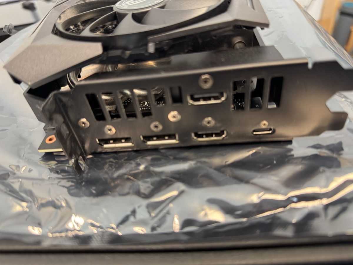 Asus Schede grafiche: ASUS GeForce RTX 2070S ROG Strix O8G Gaming – Usato da Hochdorf venduto da Frogi456 1