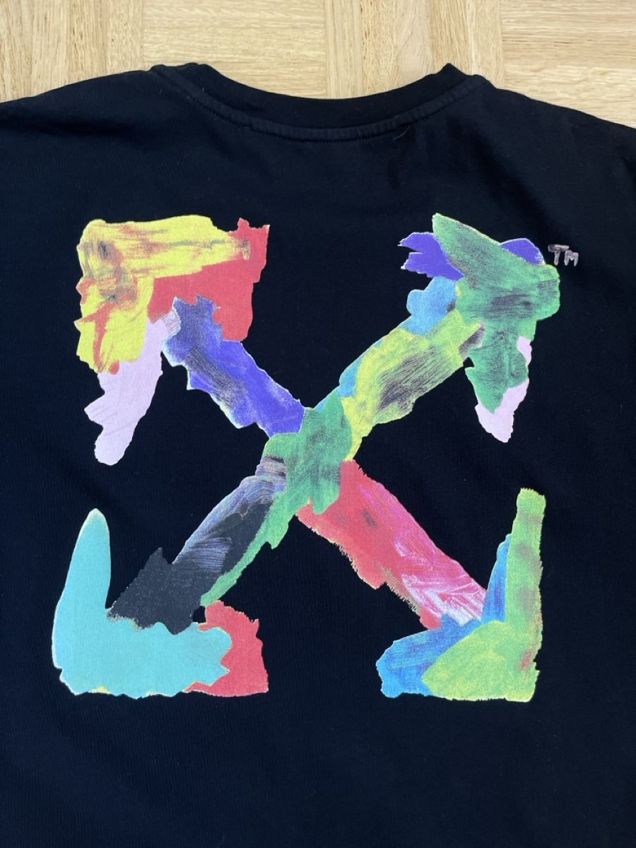Off-White T-shirts: OFF-WHITE-Shirt schwarz Gr. XL – D'occasion à Zürich par Kleanthy 2