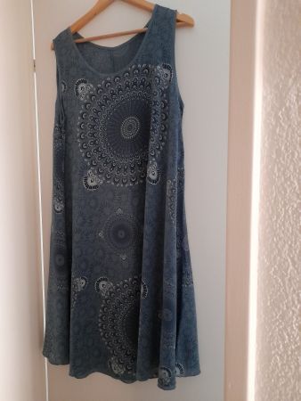 Sommerliches Kleid / Rock blau für Strand / Badi - Grösse 42