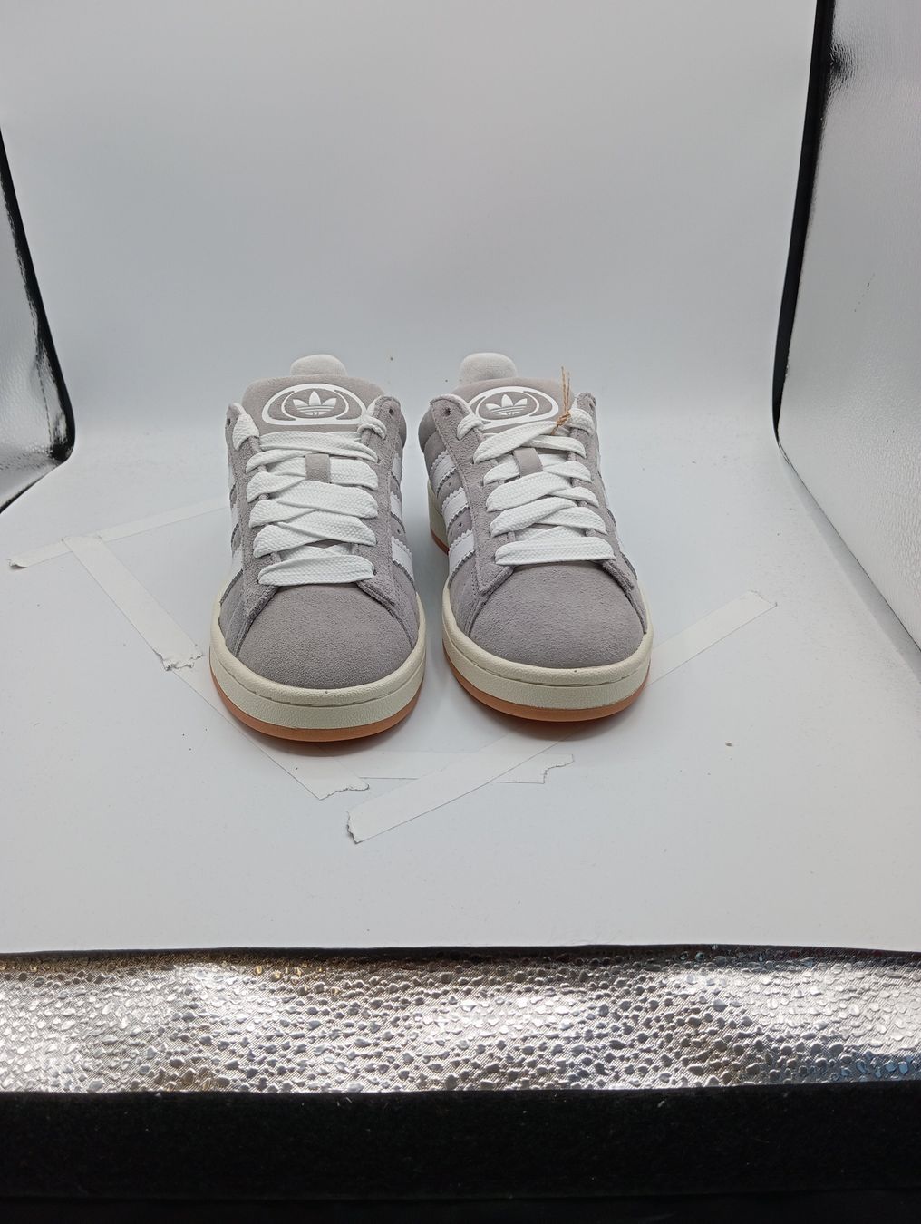 Adidas Scarpe da uomo: Adidas Campus 00s Grey White EU 48 – Nuovo e nell'imballaggio originale da Schaffhausen venduto da outlez 2