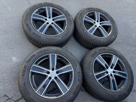 4X235/60R18 Volvo SUV 5X108 2022 7mm Winter Top Zustand