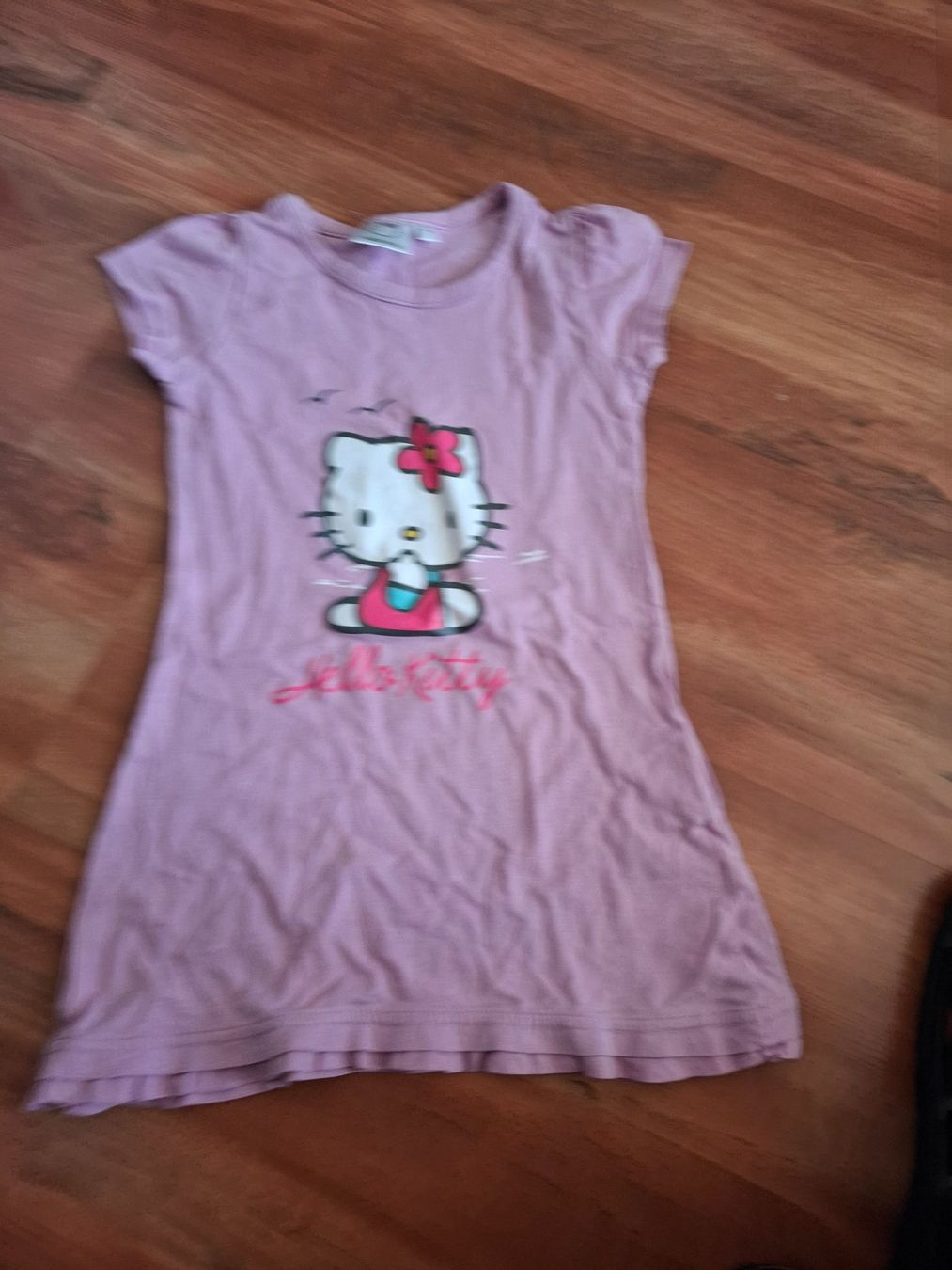 Kleider & Röcke: Süsses Hello Kitty Kleidli, Gr. 98/104  ***TOP-Preis*** – Gebraucht aus Roggwil BE von Konda
