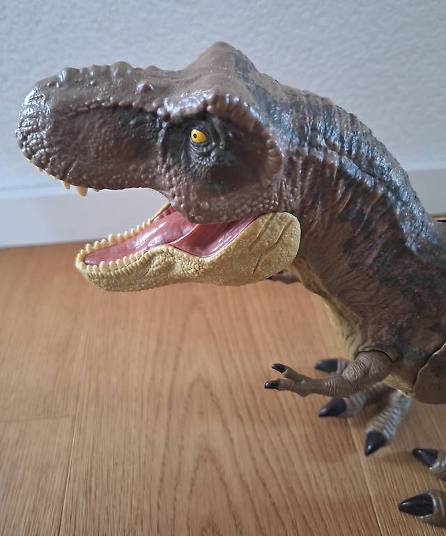 Giocattoli: Elektronisches T-Rex Dino Spielzeug – Usato da Belp venduto da lol_7fcm 3