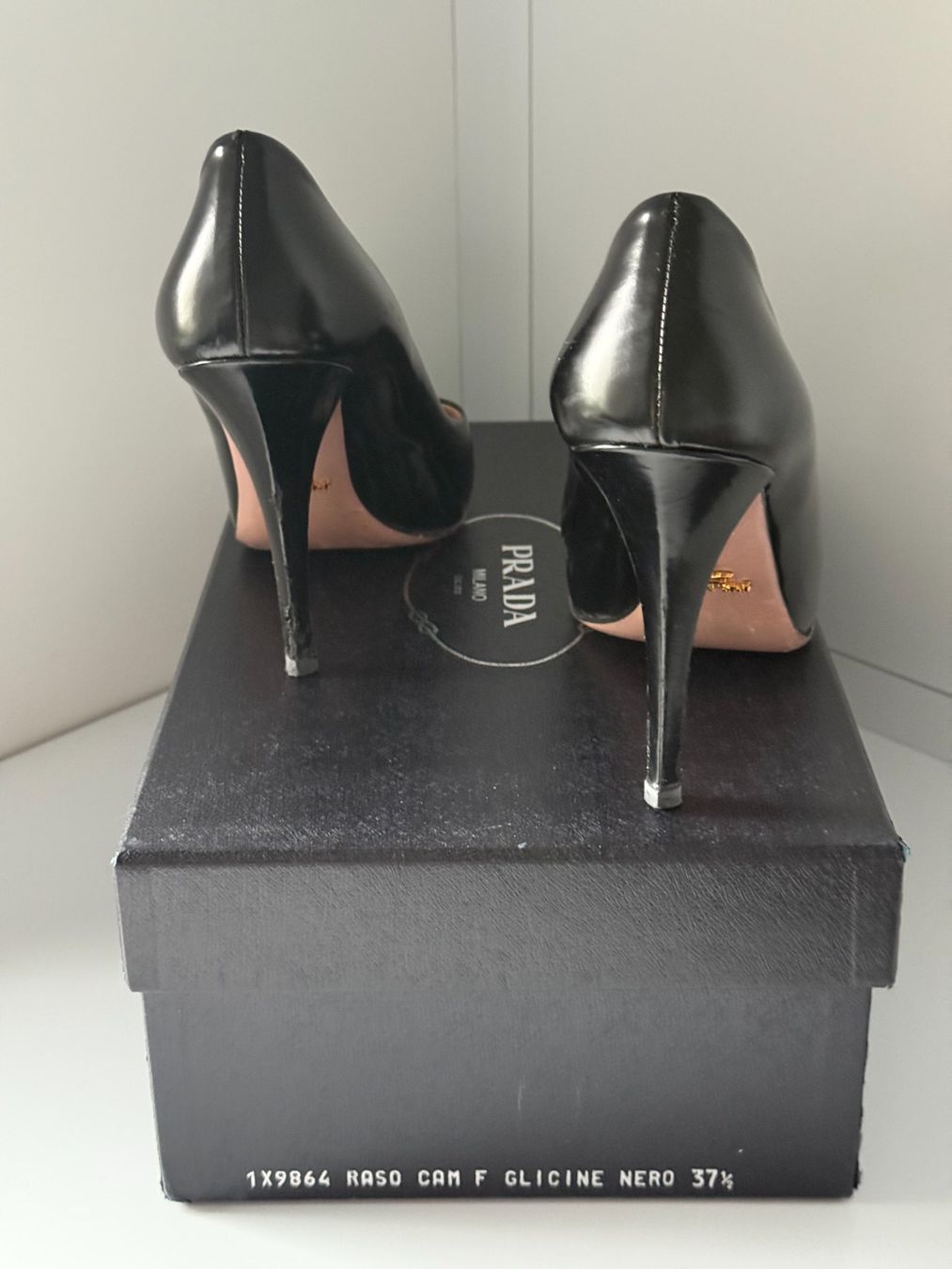 Prada Scarpe da donna: Elegante Prada High Heels, Gr. 38, Schwarz, Leder – Usato da Horgen venduto da tsp_qr5b 2