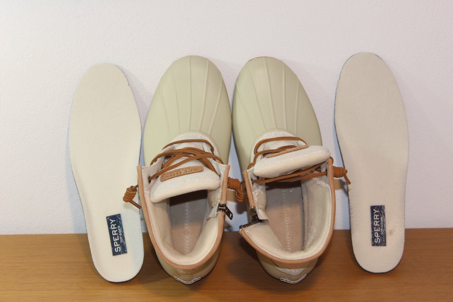 Scarpe da donna: Sperry-Damenstiefel Gr. 41,5/42 – Nuovo (secondo la descrizione) da Basel venduto da Mila_Graf 1
