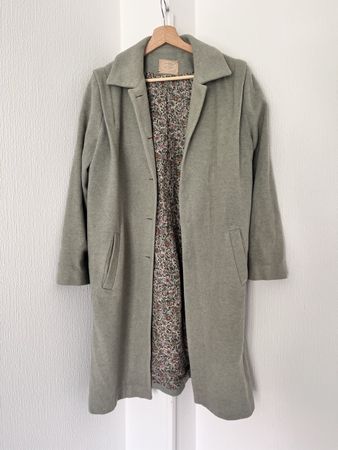 Women's Coat Collection 66 - Wool Blend - Size M - Fall