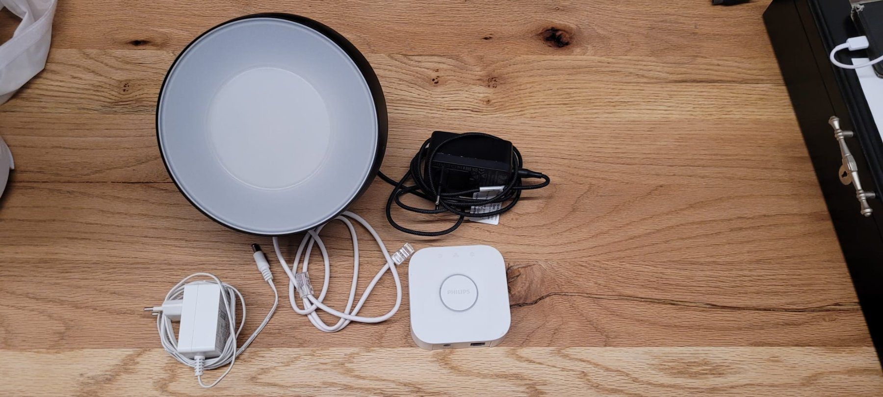 Philips Lampen: Phillips HUE Iris + Bridge 2.1 – Gebraucht aus Luzern von RemsyRainbow 1