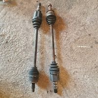 Subaru Impreza Seitenwellen vorne