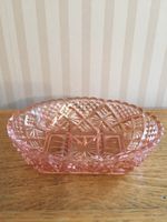 Coupe compartimentée en verre rose de Portieux