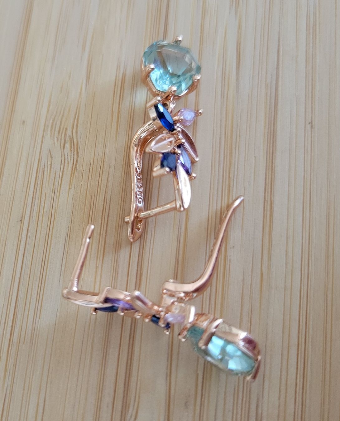 Orecchini pendenti & Orecchini a lobo: Jolies boucles d'oreilles pendantes multicolore  – Nuovo (secondo la descrizione) da Bernex venduto da Dariafr 3