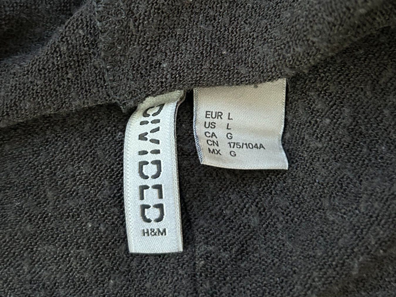 H&M Vestiti: H&M Dress with Hood – Usato da St. Gallen venduto da look-twice 3