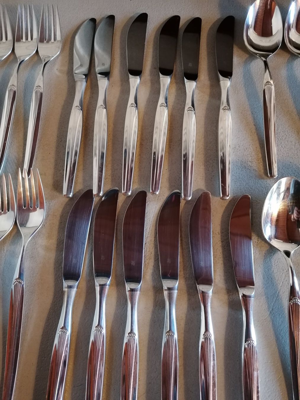 WMF Set di posate: WMF Besteck versilbert, Serie Madrid 48 teilig gebraucht – Usato da Schwanden i.E. venduto da Cothesama 5