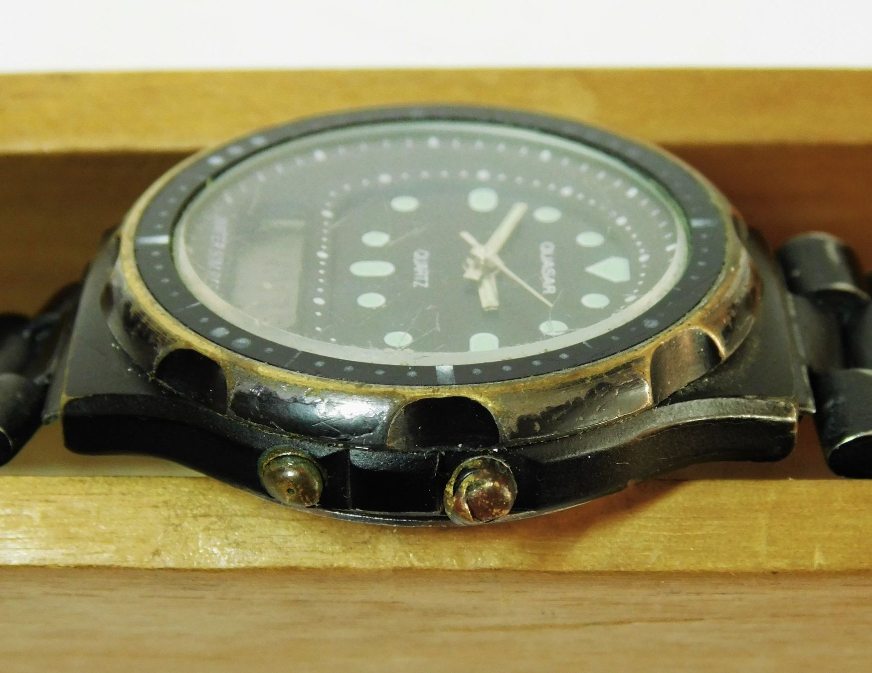 Orologi: Quasar Vintage Uhr 1980er – Usato da Emmenbrücke venduto da Ulisse-22 2