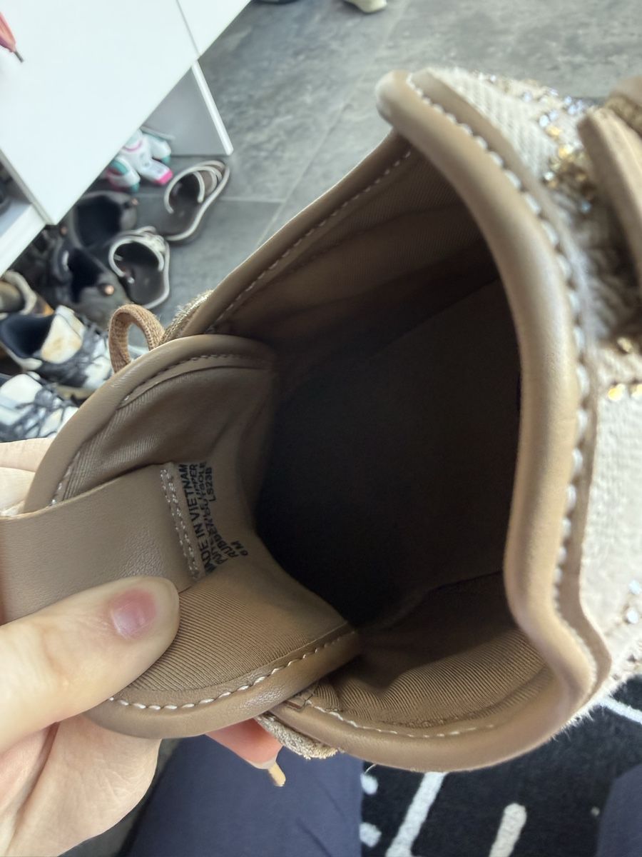 Michael Kors Damenschuhe: Sneakers Michael Kors en beige, taille 36 – Gebraucht aus Delémont von vil_267l 2