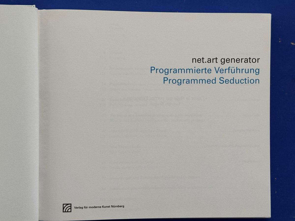Libri: Cornelia Sollfrank. net.art generator: Programmierte Verführ – Usato da Adliswil venduto da buch_und_kunst 1