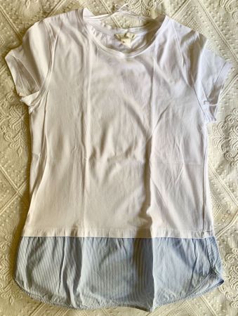 Weisses T-Shirt mit Blusenansatz