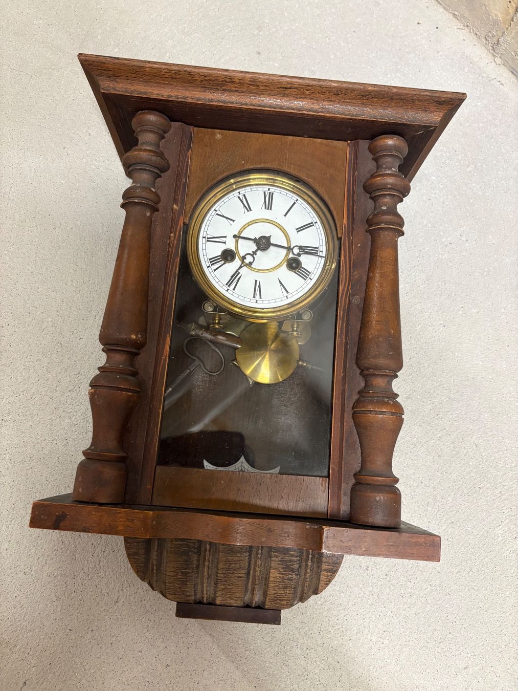 Orologi: Pendeluhr Antik aus Holz – Usato da Gommiswald venduto da Heirat 1