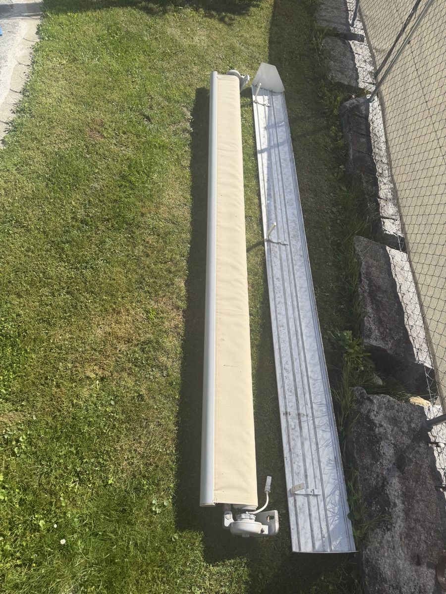 Tende da sole: Sonnen Markise elektrisch – Usato da Wohlen AG venduto da tiperio 2