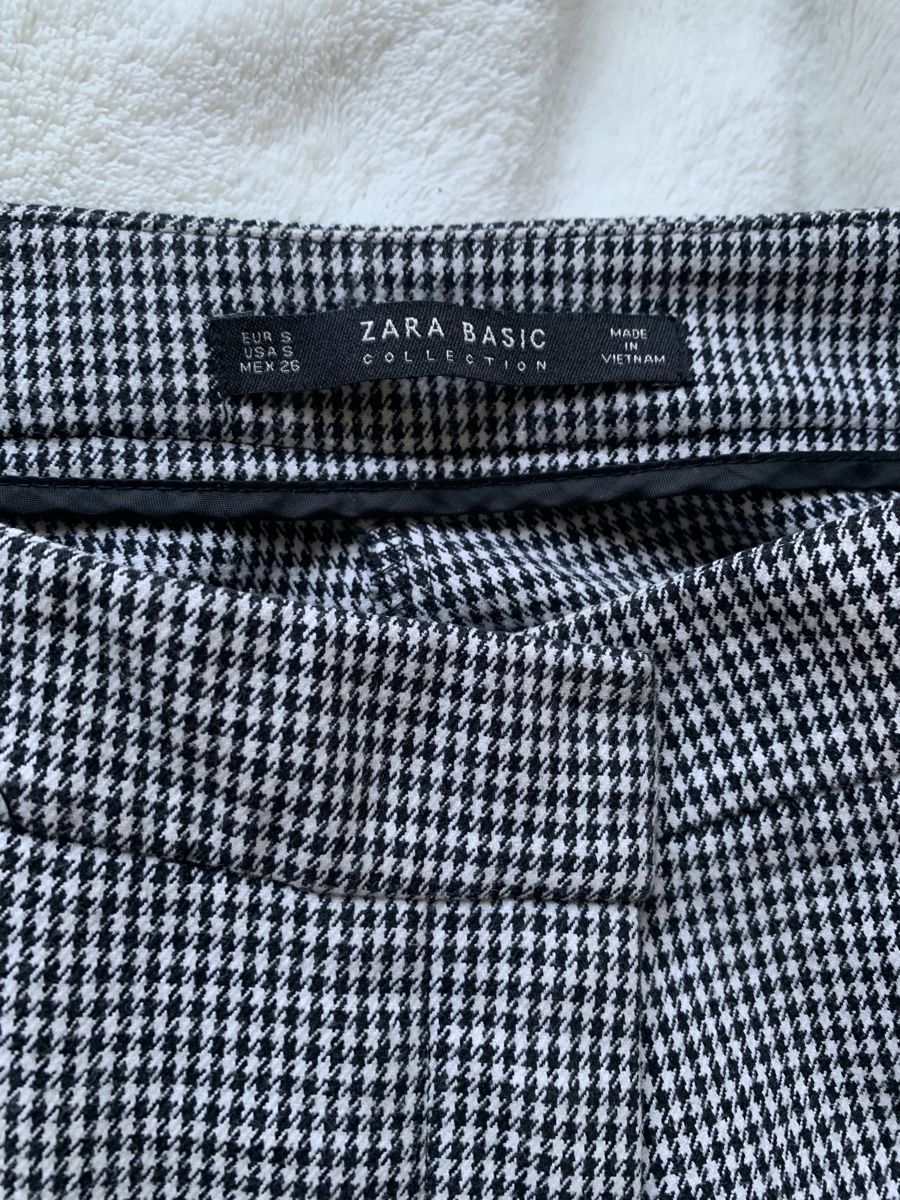 Zara Pantalons: ZARA BASIC pants houndstooth pattern size S used – D'occasion à Zürich par mha_mx9n 2