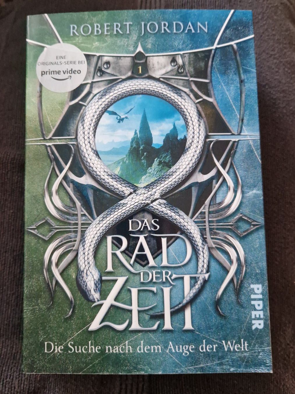 Libri: Robert Jordan Das Rad der Zeit 1 Amazon Prime Serie – Nuovo (secondo la descrizione) da Neuhausen am Rheinfall venduto da Alchimista