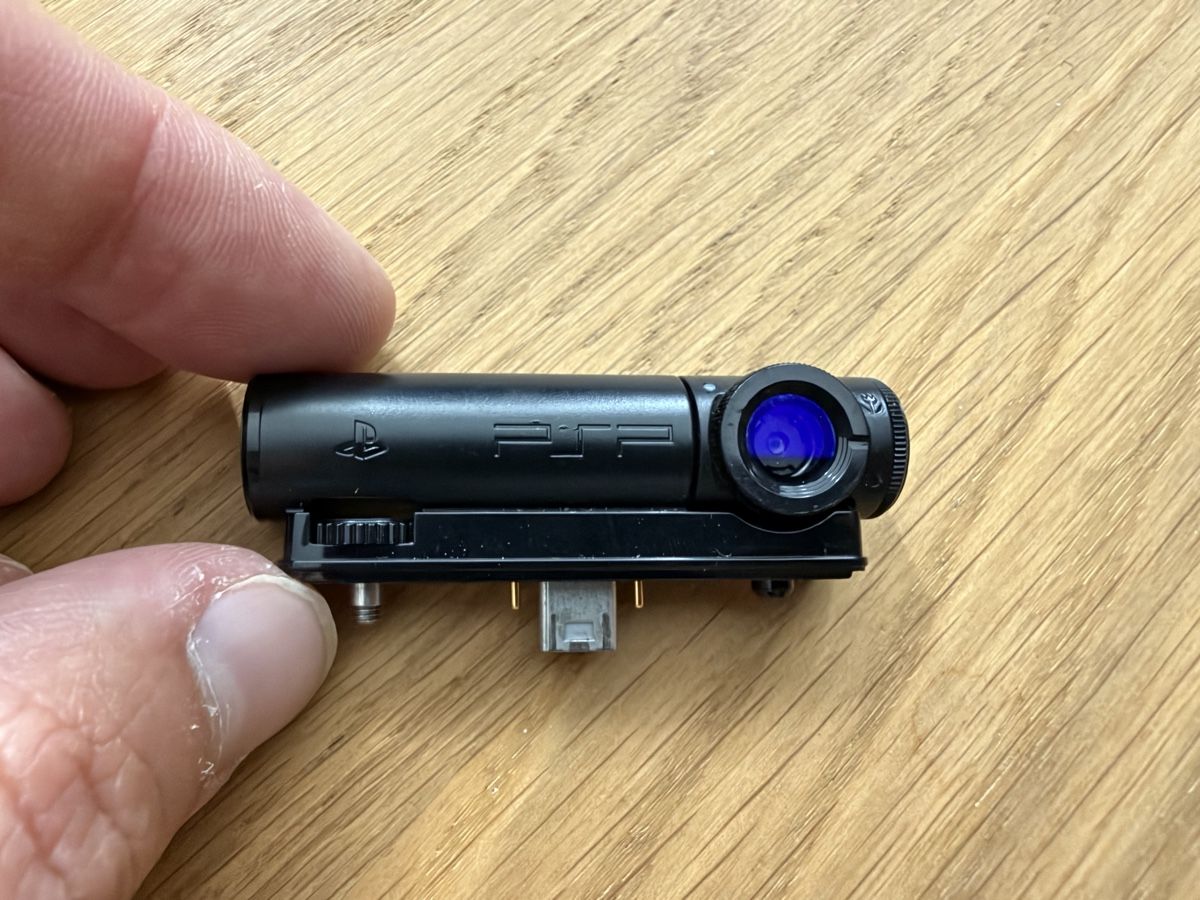 Sony Fotocamera: Sony PSP-450 camera – Usato da Zürich venduto da jankais3r