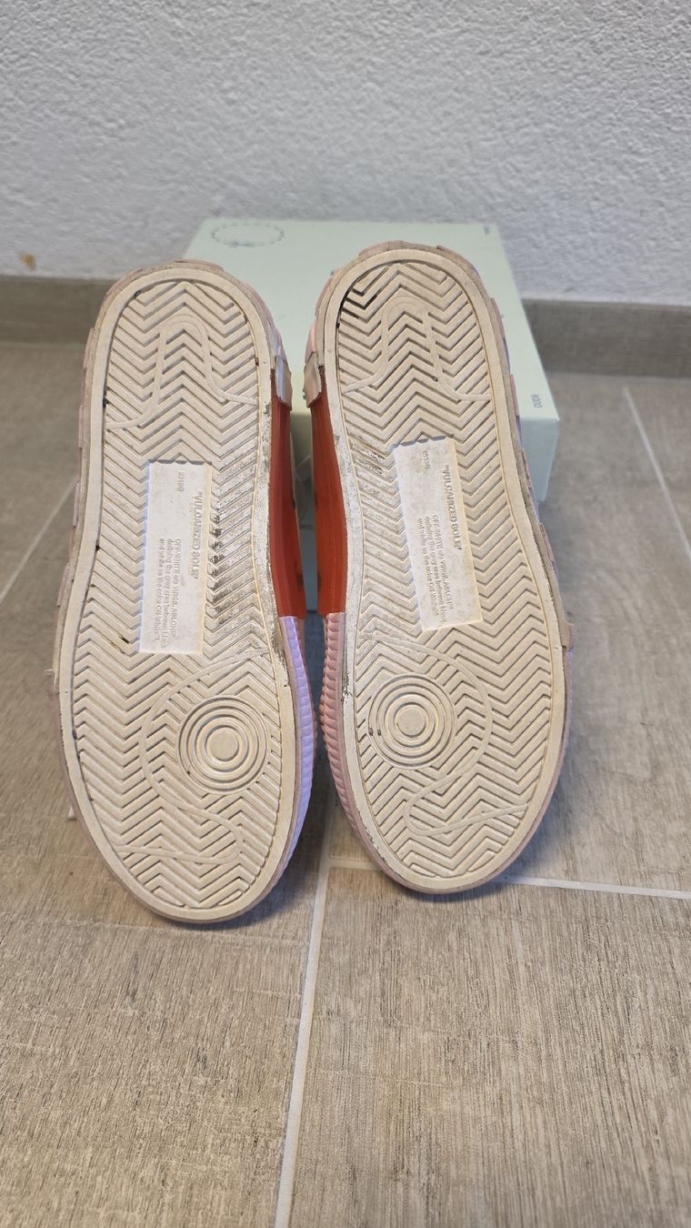 Off-White Damenschuhe: off white Sneaker – Gebraucht aus Obergerlafingen von Nismo08 3