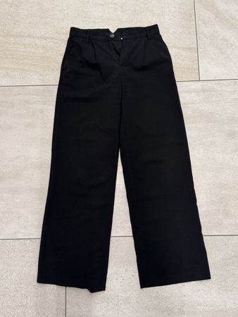 Damenhose schwarz – High Waist / Wide Leg – Grösse 34