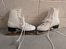 Mädchen Schlittschuhe