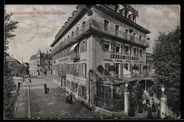 AK Rheinfelden, Hotel Schützen mit Passanten