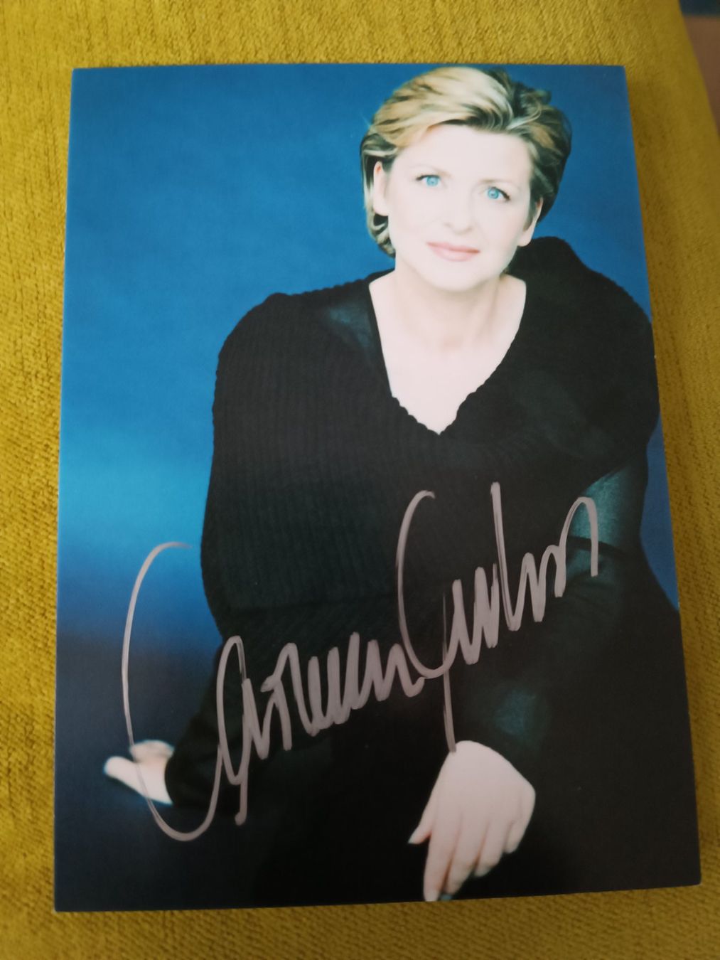Autogramme: Carmen Nebel - handsigniert – Gebraucht aus Menziken von Autogramme