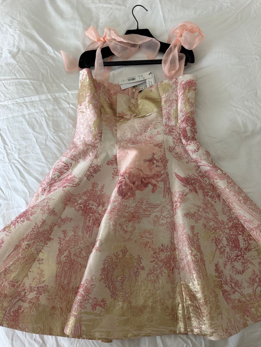 Vestiti: Alice+Olivia dress – Nuovo e nell'imballaggio originale da Winterthur venduto da katkj 8