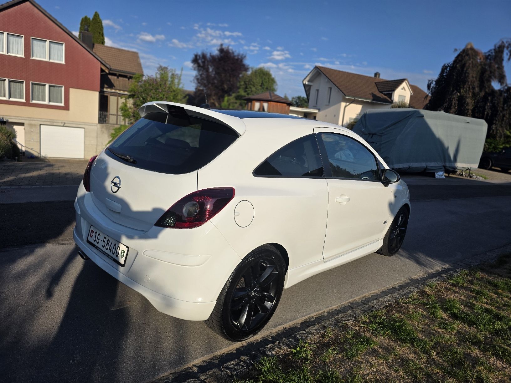 Opel Automobili: Opel Corsa 1.4 OPC Line – Usato da Niederuzwil venduto da Jamy3 5