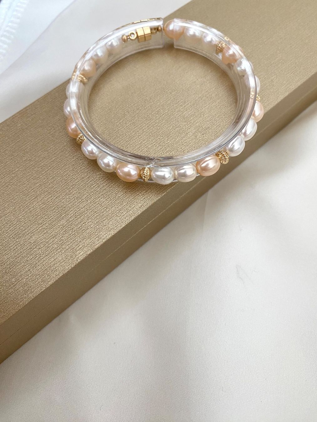 Bracciali & Braccialetti: Süsswasserperlen/Perlen Armbänder – Nuovo e nell'imballaggio originale da Sarnen venduto da Yingsperlen3 1