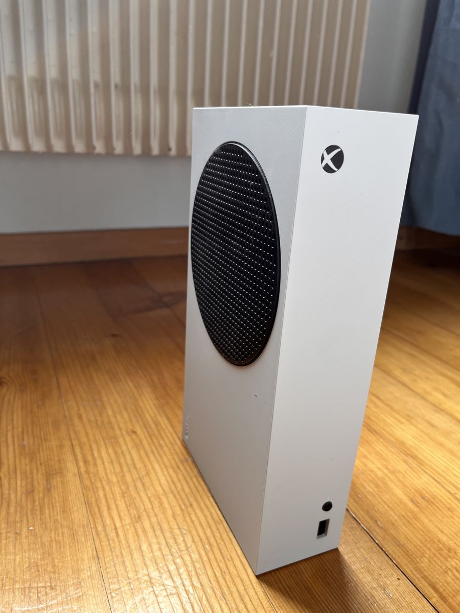 Microsoft Console: Xbox Series S – Usato da Duillier venduto da bil_9fxg 1