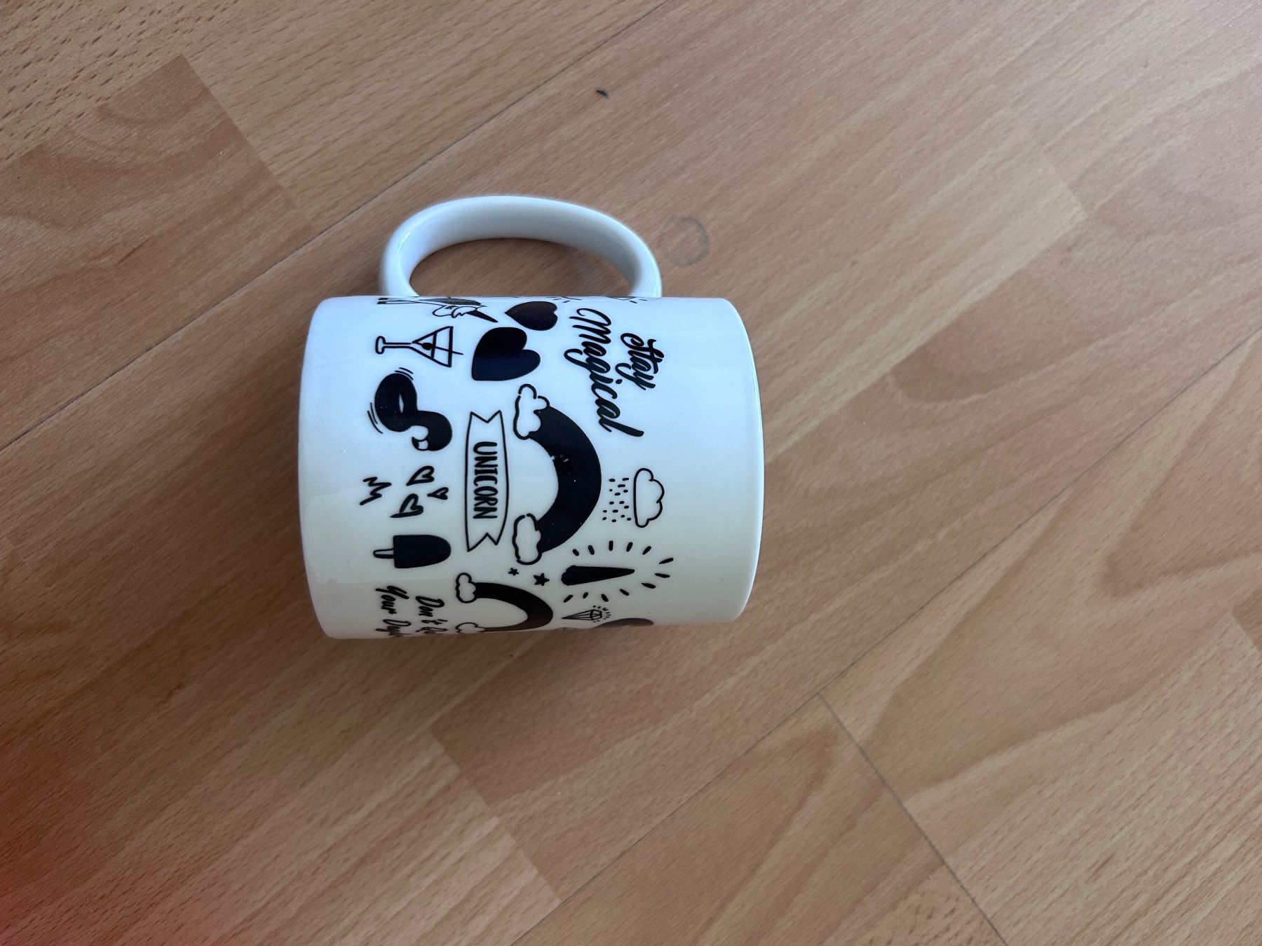 Tassen: Tasse – Neu (gemäss Beschreibung) aus Düdingen von Sarindlibindli