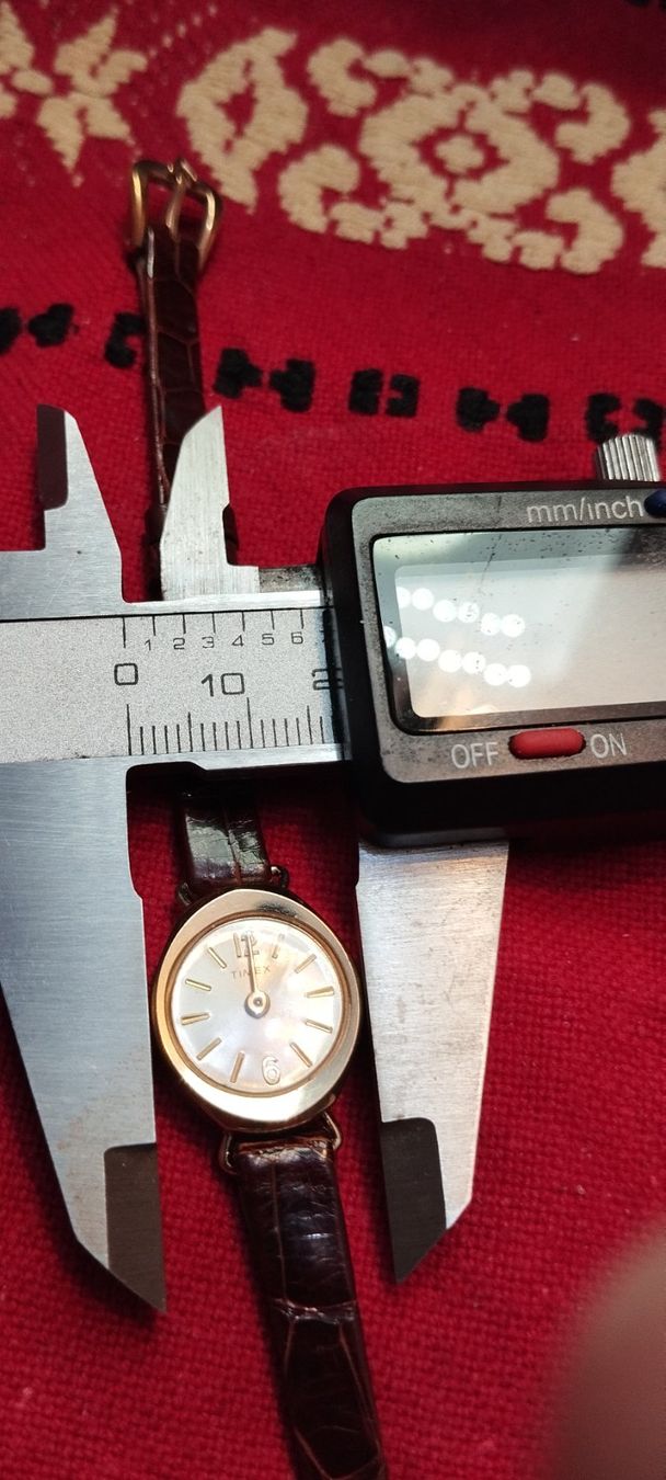 Timex Orologi: Montre timex vintage – Usato da La Chaux-de-Fonds venduto da jac_9llg 8