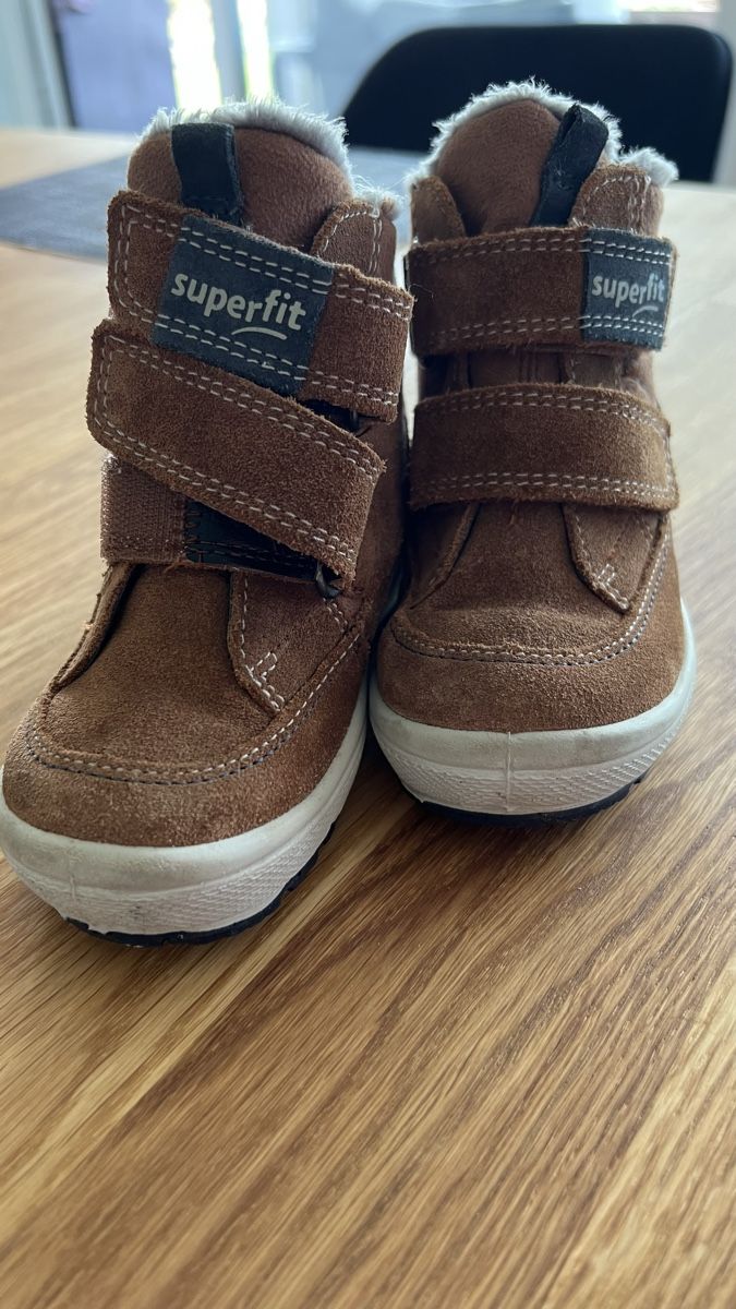 Superfit Scarpe per ragazzi: Winterstiefel Superfit braun Grösse 23  – Usato da Müllheim Dorf venduto da zuzmicko 2