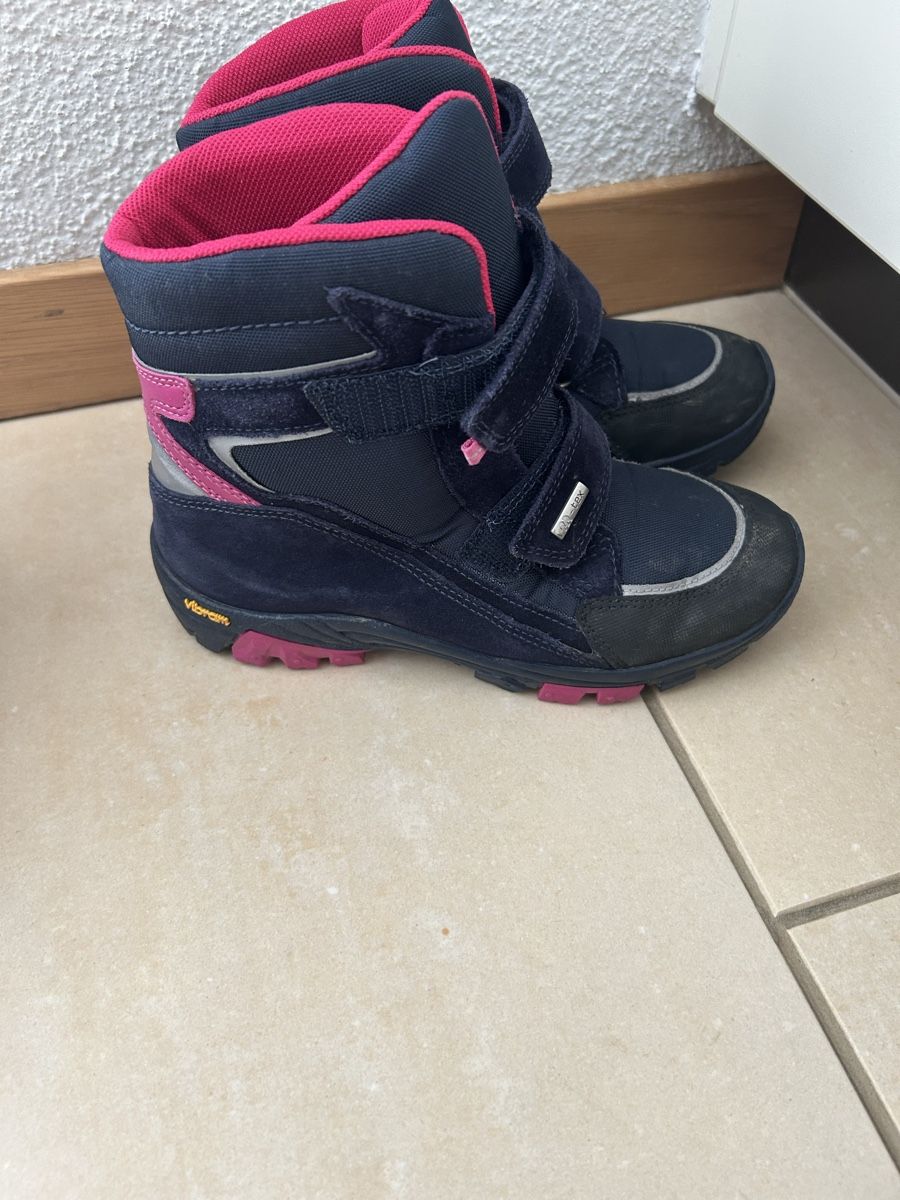 Elefanten Scarpe per ragazze: Schuhe Mädchen 3er Set Grösse 31+32  – Usato da Zürich venduto da Nutla 6