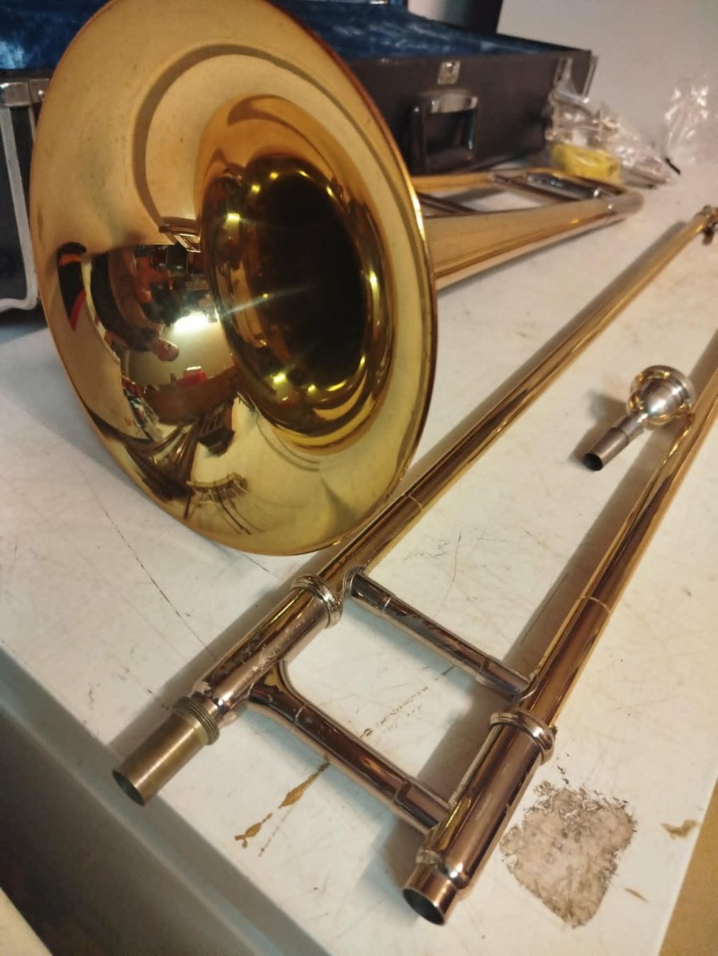 Yamaha Instruments de musique: Trombone professionnel Yamaha – D'occasion à La Chaux-de-Fonds par Emmaus2300CDF 3