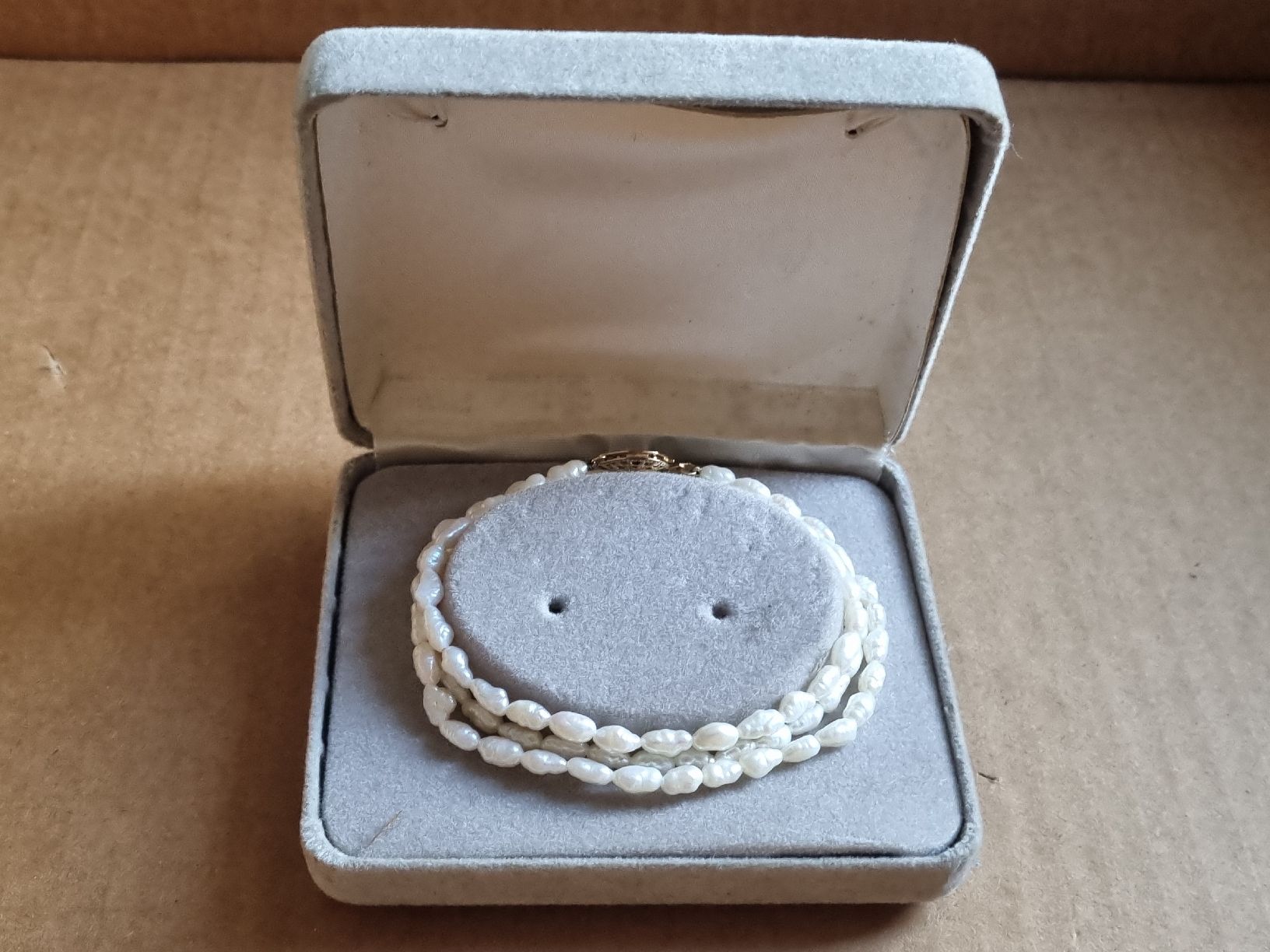 Perle (finte): Elegante  Perlenkette – Usato da Schaffhausen venduto da Leveron13 2