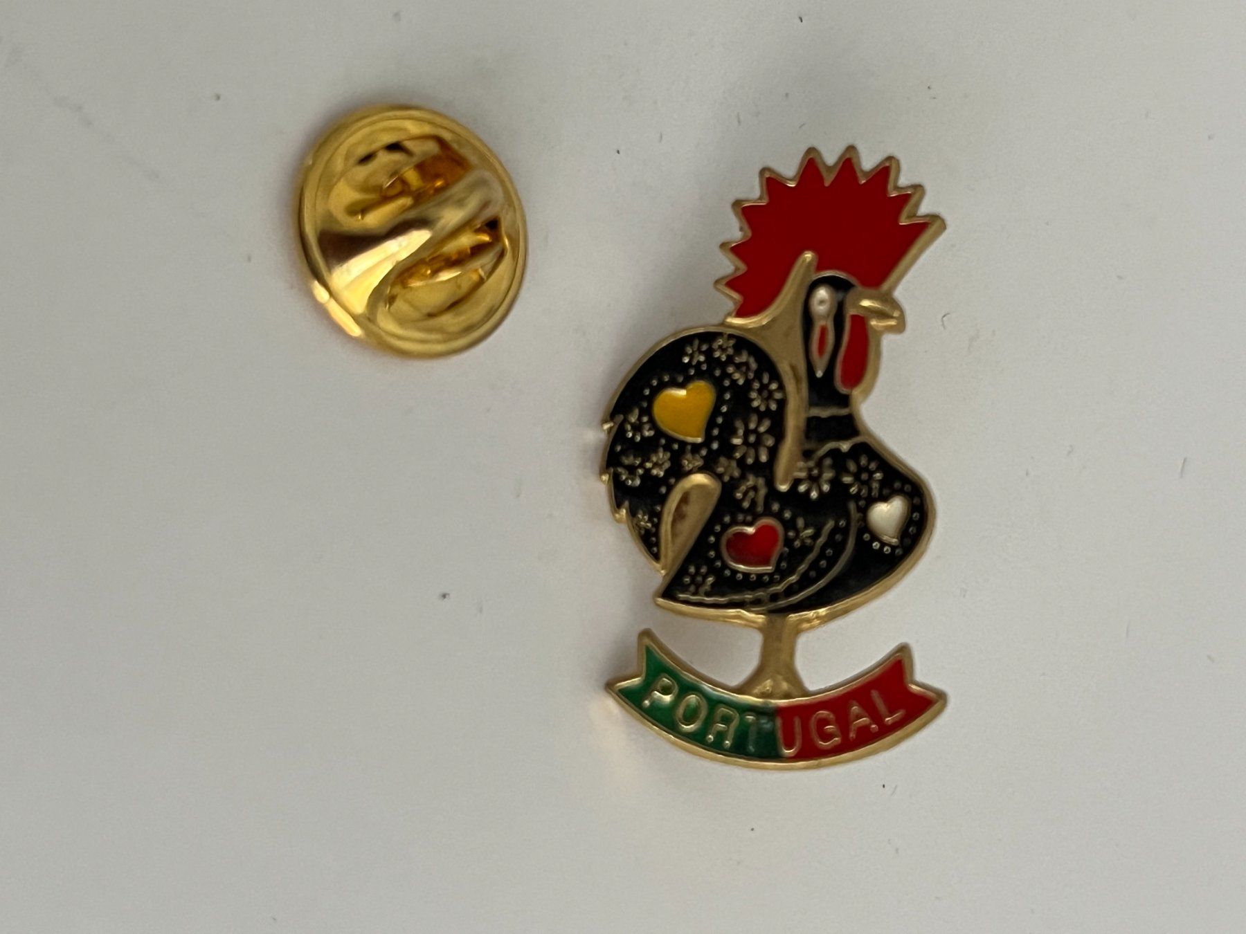 Plaquettes & Badges: Pin Hahn Portugal – D'occasion à Dietikon par sch_w2tw