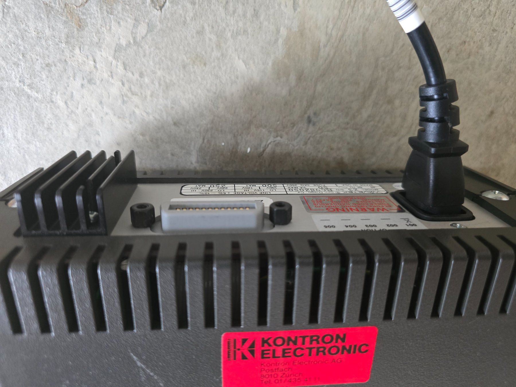 Misurare: Wavetek 12MHz Synthesized Function Generator model 23 – Usato da Uster venduto da DuVaekkedeMig 4