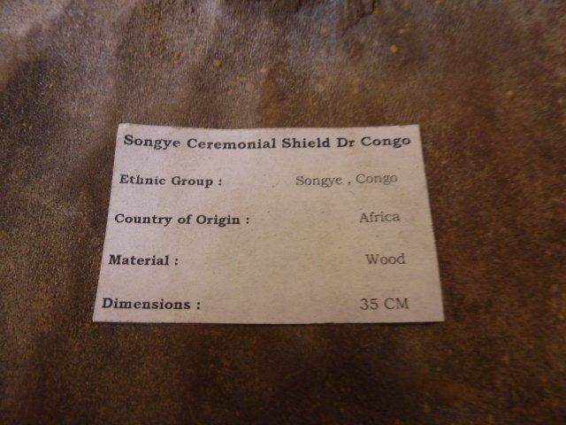 Internationale Kunst: Ceremonial Shield: Ethnic Songye – Gebraucht aus Liestal von euro2006 4