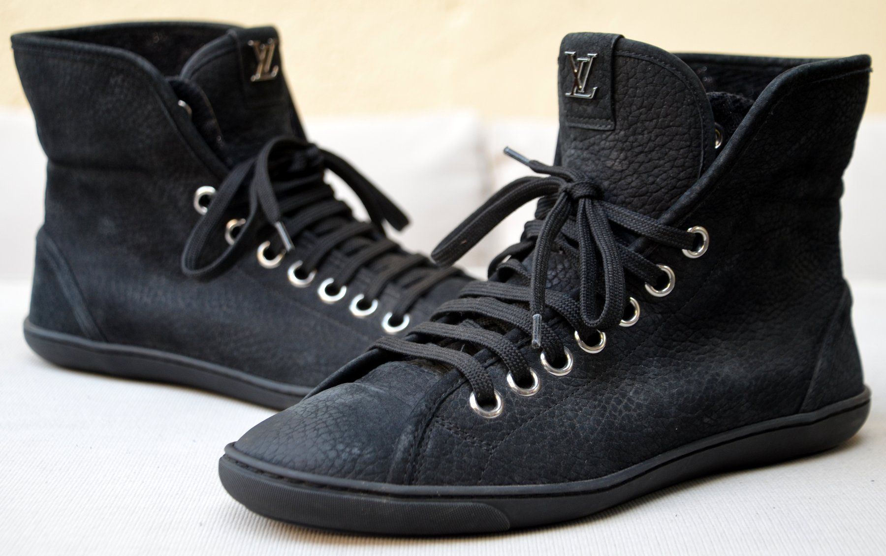 Louis Vuitton Scarpe da donna: Louis Vuitton Sneakers  .37 – Usato da Collonges venduto da Auganien 1