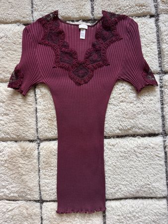Zimmerli Shirt mit Spitze – Bordeaux – Gr. S 