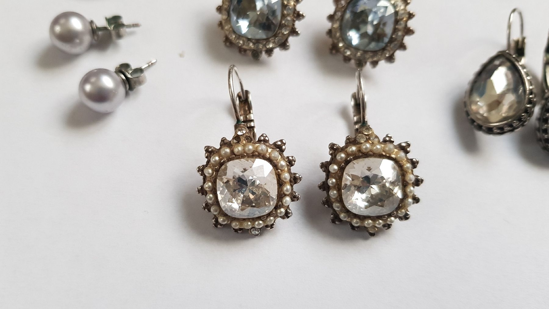 Sonstiger Schmuck: 8 Paar Ohrhänger Modeschmuck  – Gebraucht aus Menznau von Valinor 1