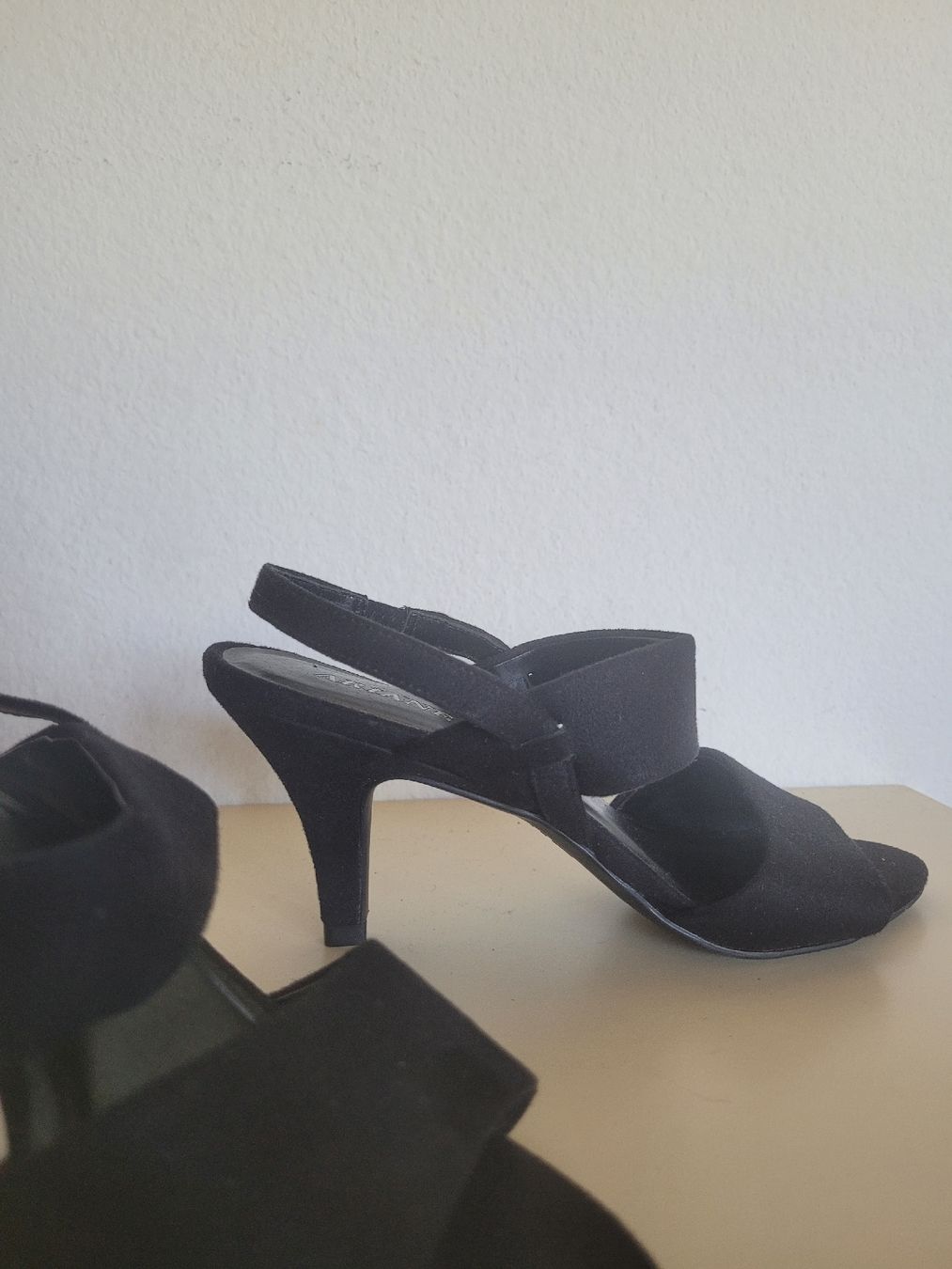 Scarpe da donna: Sandale 7,5 cm Absatz – Usato da Luzern venduto da Verena33 3